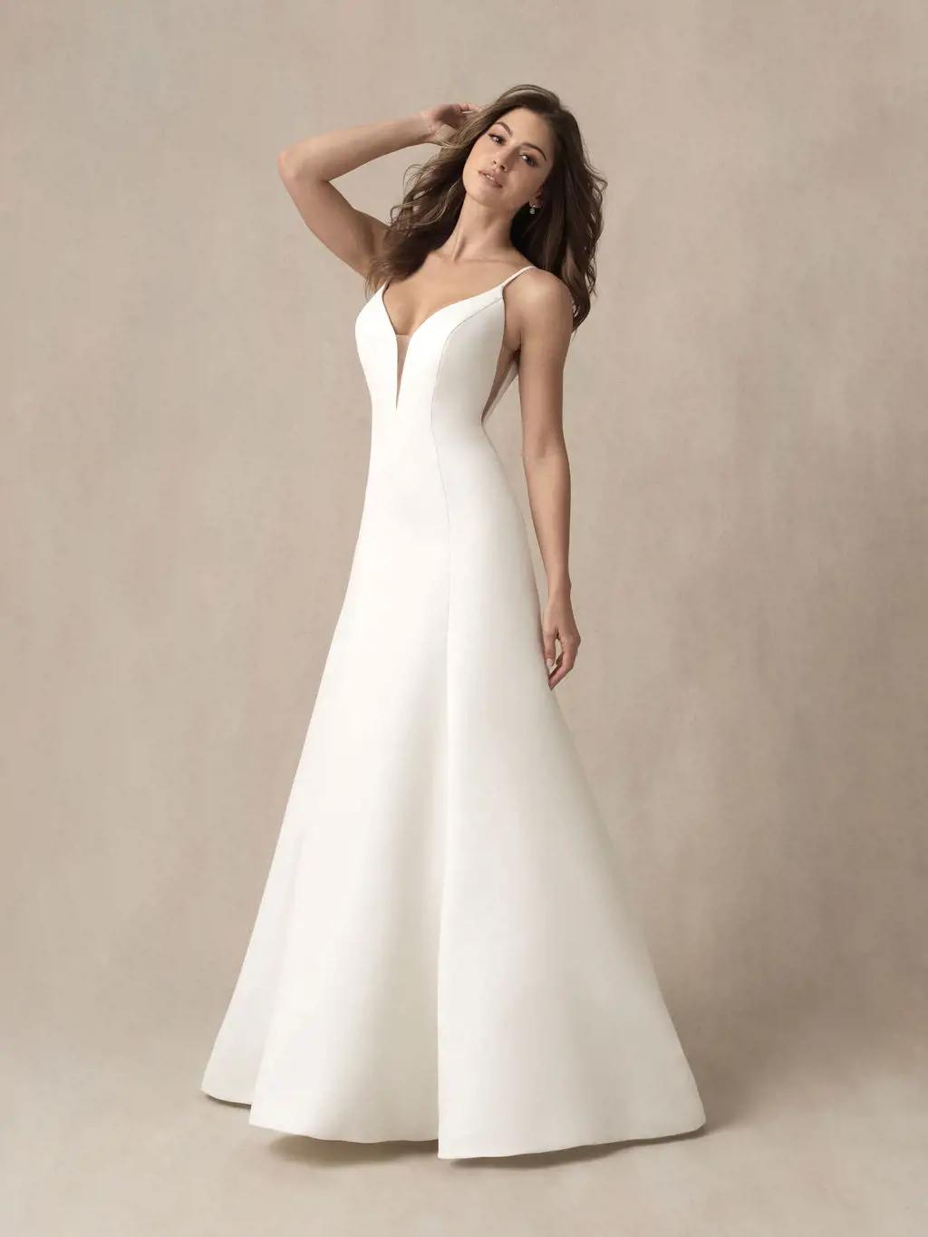 In Search of One of the Best Wedding Dress Shops in San Diego? This is the One!. Desktop Image